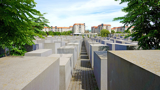 德国柏林 — 2017年6月21日：德国柏林大屠杀纪念馆，又称欧洲被害犹太人纪念碑