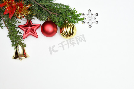 新年金色海报摄影照片_新年和圣诞节背景 ror 隔离和设计