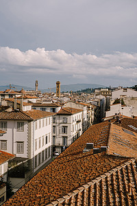 宫泽理惠摄影照片_意大利佛罗伦萨旧宫圆顶上的城市景观