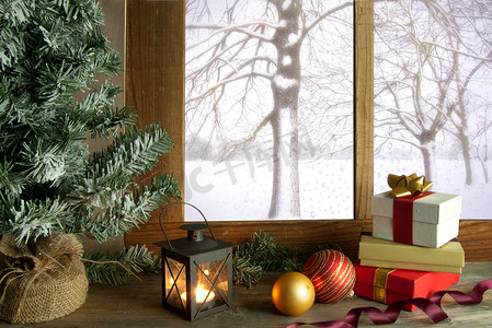 喜庆贺卡摄影照片_圣诞橱窗冬季场景
