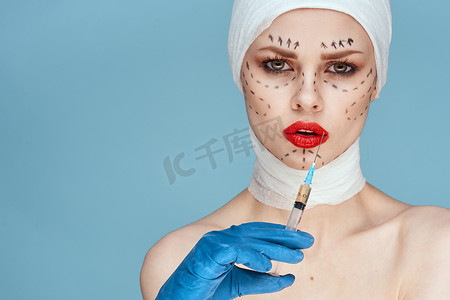 女性复兴面部注射整容手术工作室生活方式的肖像