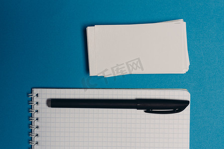 铅笔记事本彩色纸办公文件设计