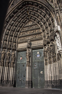 作为纪念碑的科隆大教堂