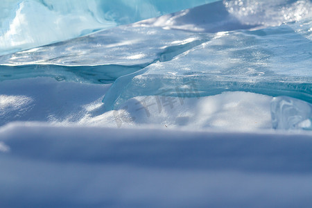 贝加尔湖上的冰块