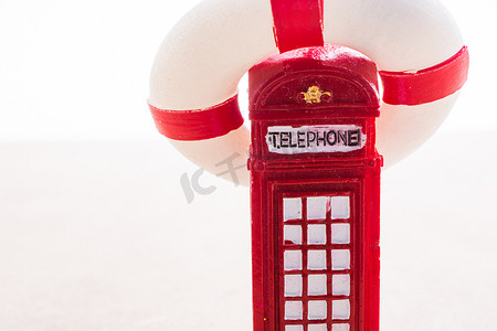 古典英伦风格红色电话亭