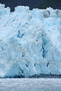 阿拉斯加海湾摄影照片_潮水冰川