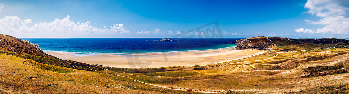 财务部摄影照片_Presquile de Crozon, P 海滩 Anse de Pen Hat 全景