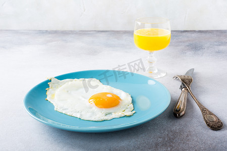 橙汁海报免费摄影照片_煎鸡蛋和橙汁