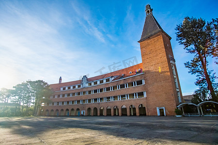 师范大学