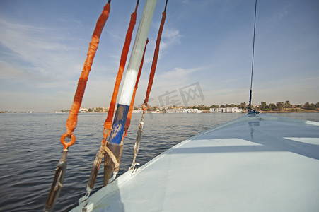 从帆船上看埃及尼罗河