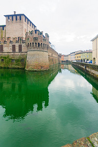 Rocca Sanvitale, 丰塔内拉托