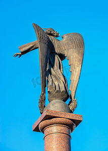 格罗夫摄影照片_乌克兰克罗佩夫尼茨基的守护天使雕像