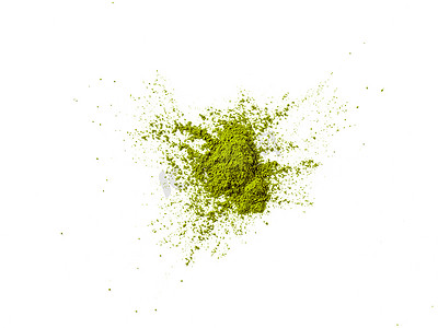 绿抹茶粉爆炸，白色背景