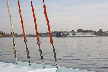 尼罗河摄影照片_从帆船上看埃及尼罗河