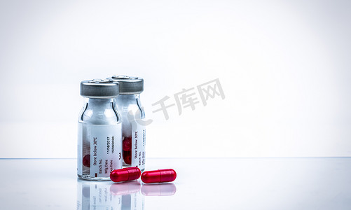 抗菌药物摄影照片_利福平胶囊用于治疗结核病和麻风病。