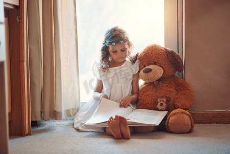 阅读可以丰富孩子的想象力。