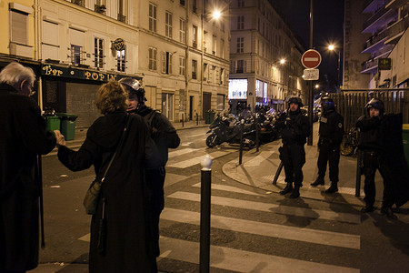 法国 - 巴黎袭击事件 - 警方