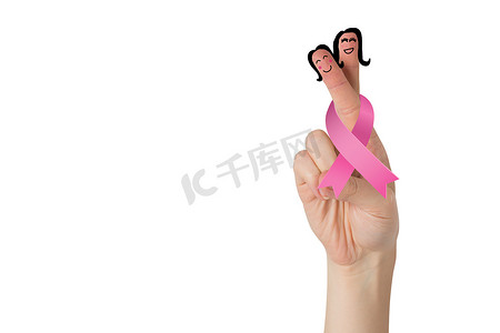 交叉手指与乳腺癌丝带