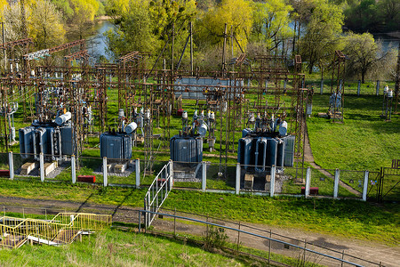 2021年5月2日，乌克兰文尼察拉迪津：HES水力发电站位于