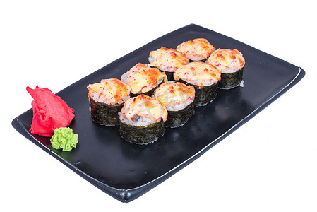 日本料理 - 寿司卷配虾、海鳗、牛油果、飞鱼子和奶酪。