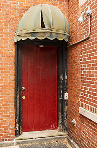 新罕布什尔州朴次茅斯一栋房子的前门