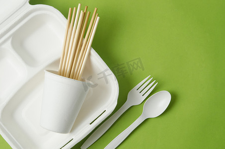 环保型可生物降解一次性纸，用于包装食品和纸玻璃。