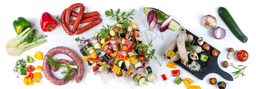 弹性菜单摄影照片_各种烧烤 - 弹性素食饮食，肉串和蔬菜全景