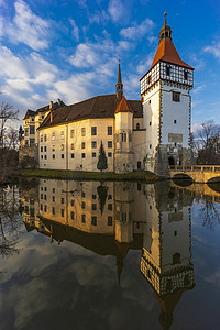 捷克共和国南波希米亚斯特拉科尼斯附近的布拉特纳城堡