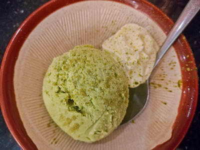 冷甜传统抹茶绿茶冰淇淋顶视图