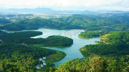 印象旅游摄影照片_令人惊叹的美丽全景，大叻旅游，越南