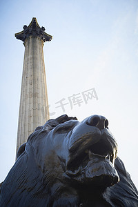 特拉法尔加摄影照片_特拉法加广场雕像