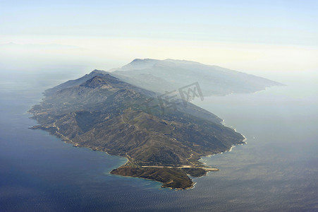希腊伊卡里亚岛的航拍图像