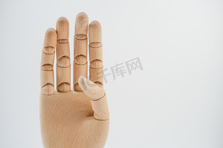 木制 Dessan 的手的图像