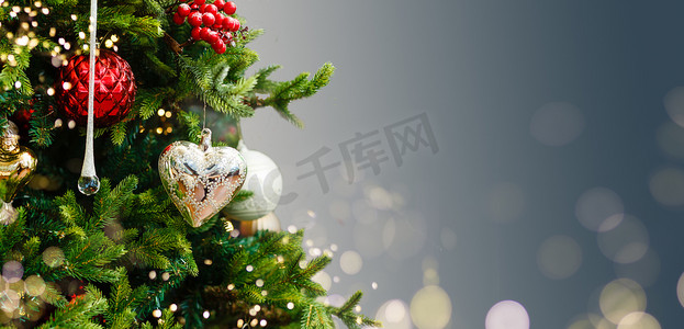 2023 年圣诞快乐和新年假期背景。