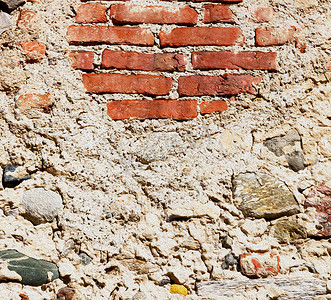意大利和旧墙纹理材料中的裂纹台阶砖
