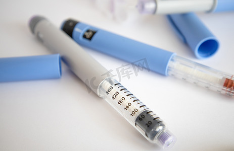 用于糖尿病患者的胰岛素注射笔或胰岛素盒笔。
