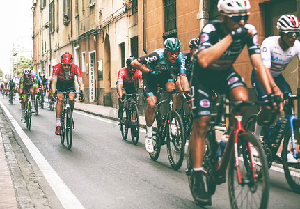 2022 年米兰圣雷莫自行车比赛