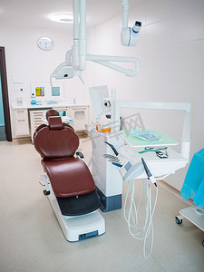 现代牙科诊所。