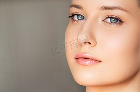 完美的皮肤和美丽的外观，年轻女性美丽的脸庞，用于护肤化妆品和美容