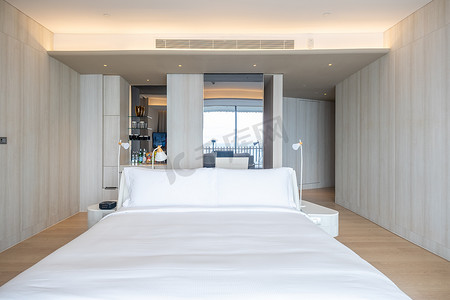 泰国芭堤雅，现代希尔顿酒店位于海滨海滩​​路芭堤雅，现代设计的酒店客房