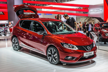 法兰克福 - 2015 年 9 月：Nissan Pulsar 在 IAA Internatio 上亮相