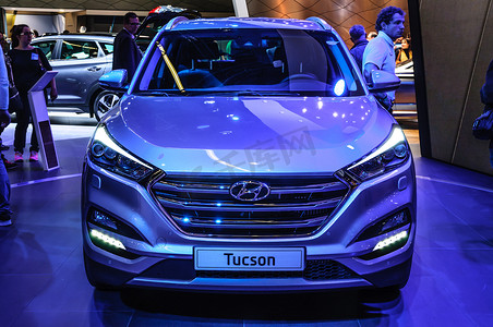 法兰克福 - 2015 年 9 月：现代 Tucson 亮相 IAA Internati