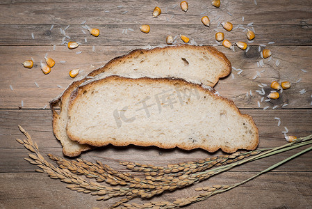 玉米标志摄影照片_无麸质面包