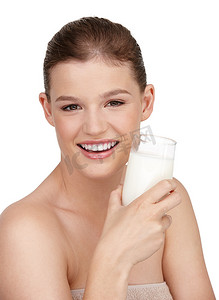 骨骼女孩摄影照片_牛奶最适合强健骨骼。