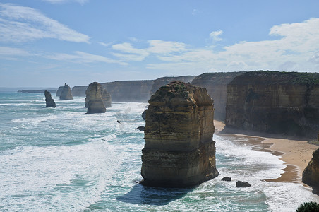 澳大利亚维多利亚州大洋路附近的十二使徒岩