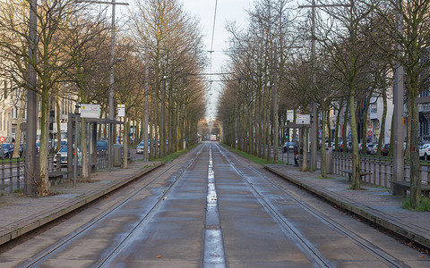比利时安特卫普 — 2015年12月23日：安特卫普公共交通