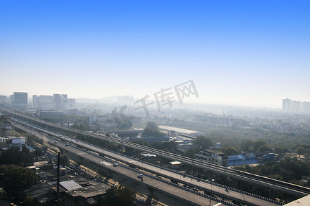 云南过桥米线菜单摄影照片_印度德里城市景观鸟瞰图