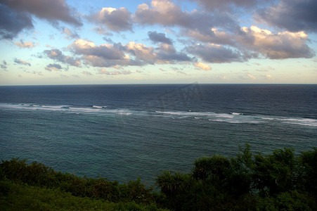 梦幻景色摄影照片_印度洋，努沙杜瓦，巴厘岛的景色。