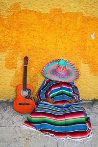 墨西哥典型的懒人草帽帽子吉他 serape