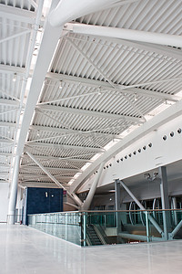 新布加勒斯特机场 - 2011